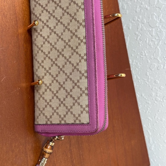 Gucci Diamante Bamboo Zippy Wallet - Picture 6 of 12